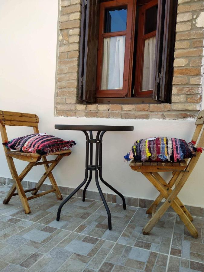 The Stone Suite Мораитика Екстериор снимка