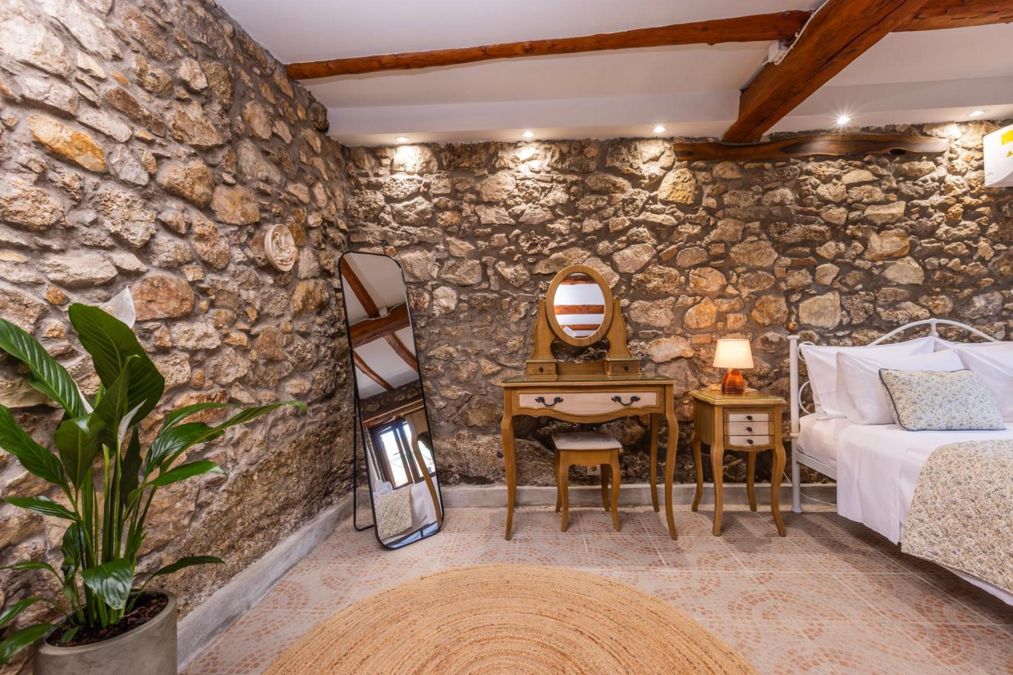 The Stone Suite Мораитика Екстериор снимка